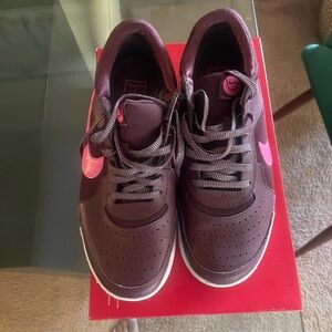 Nike worn once. Cleaning out closet